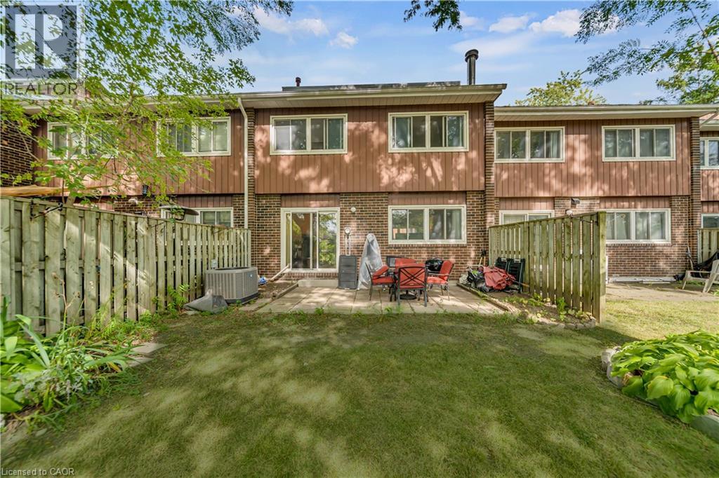 Photo 32 of 121 University Avenue E Unit 101, Waterloo ON