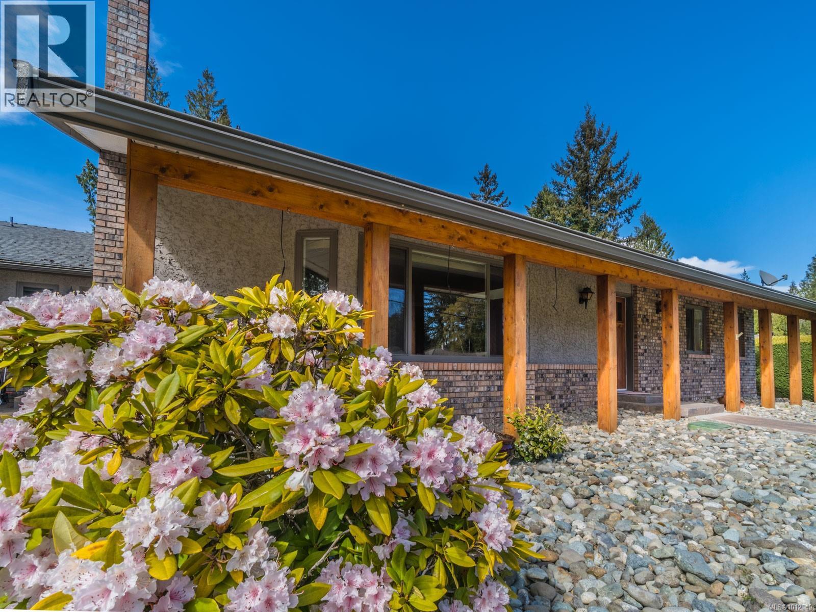 Photo 53 of 1023 Harlequin Rd, Qualicum Beach BC