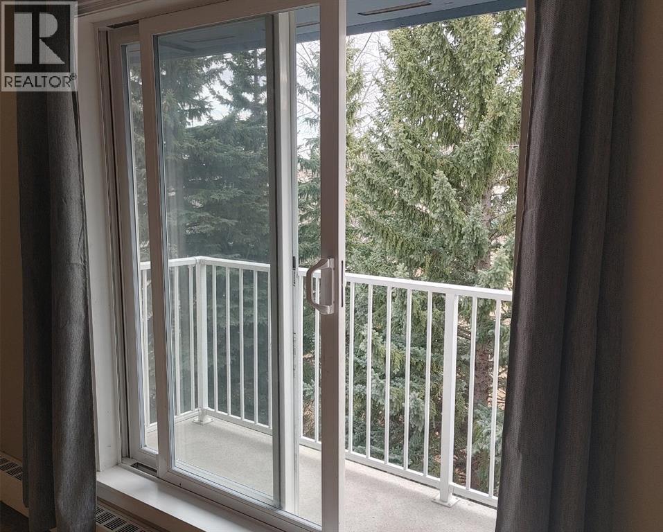 Photo 17 of 404 C 5601 Dalton Drive Nw, Calgary AB
