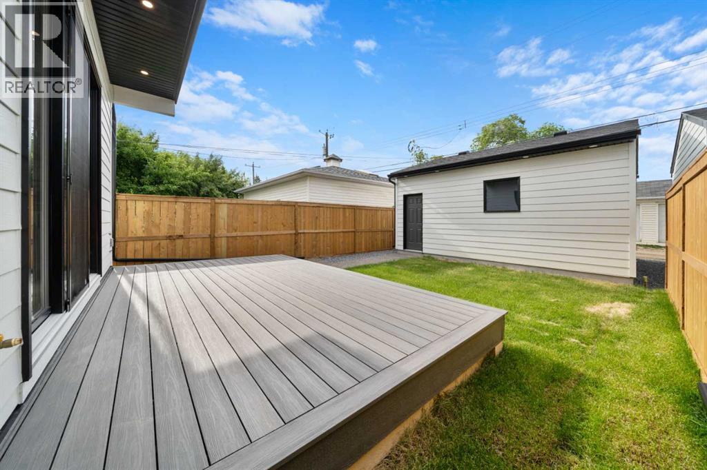 Photo 34 of 1728 19 Avenue Nw, Calgary AB