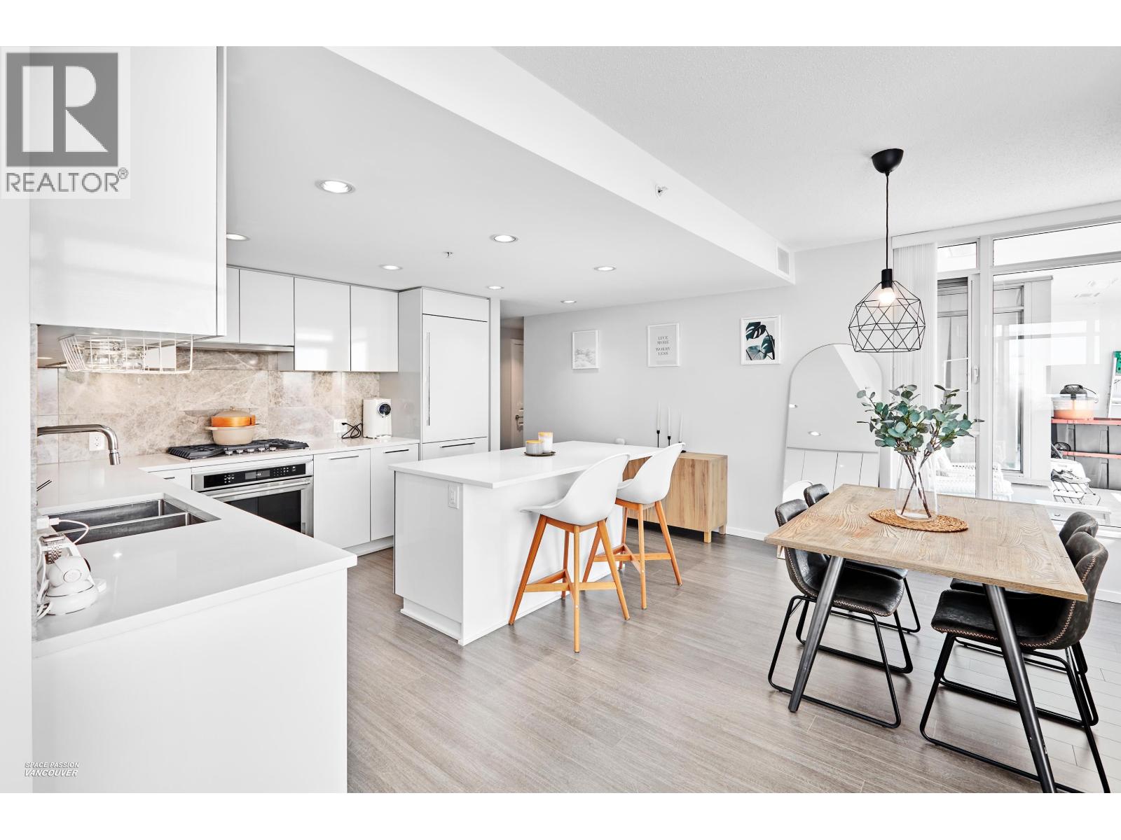 Photo 10 of 3101 6700 Dunblane Avenue, Burnaby BC