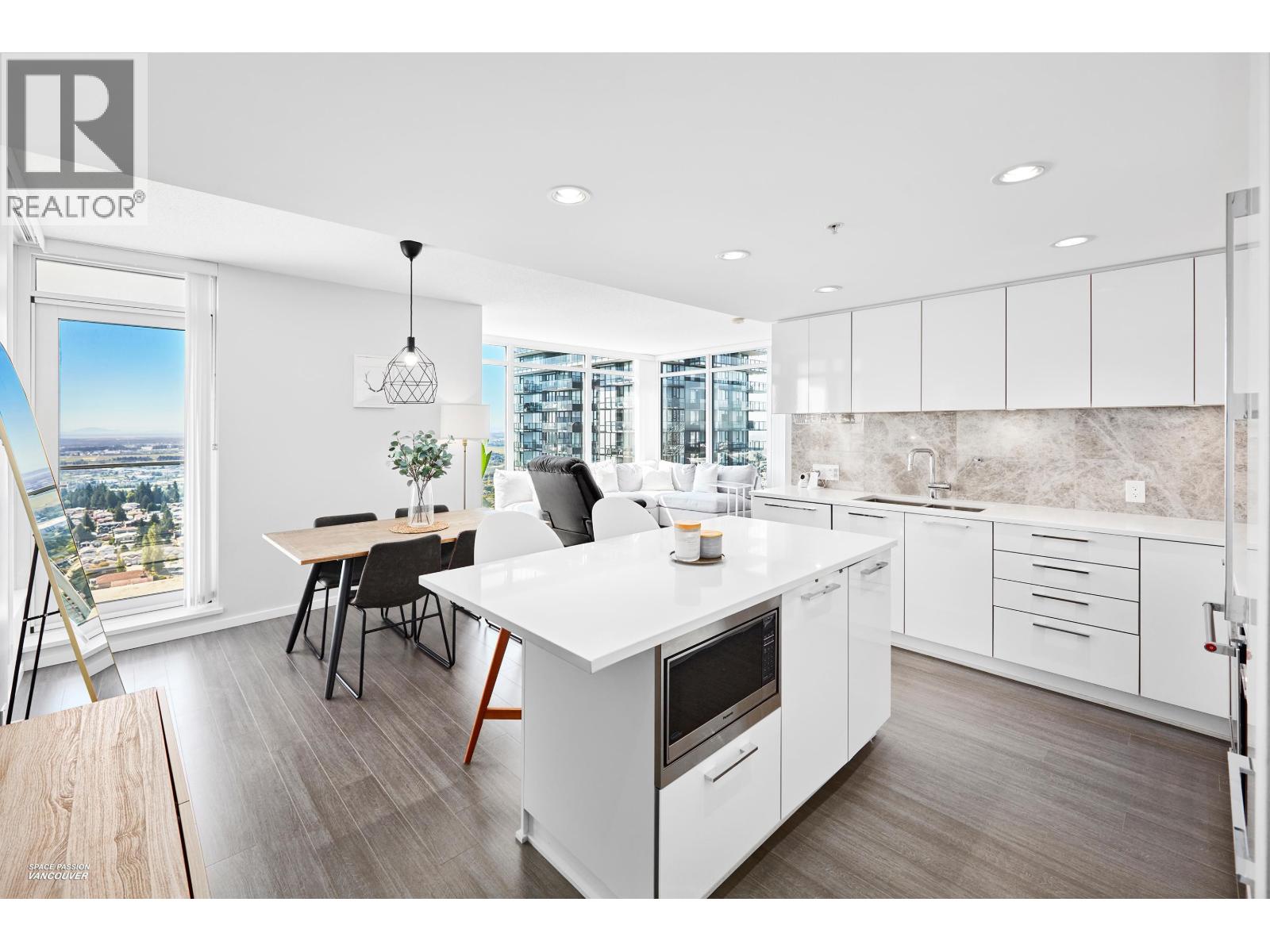 Photo 13 of 3101 6700 Dunblane Avenue, Burnaby BC