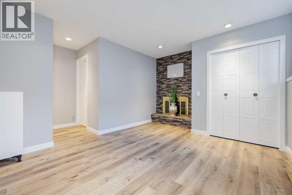 Photo 20 of 5811 Templehill Road Ne, Calgary AB