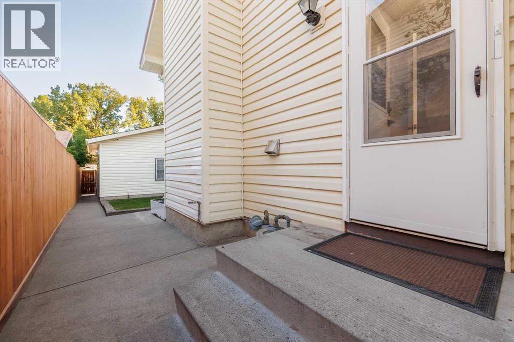 Photo 27 of 5811 Templehill Road Ne, Calgary AB