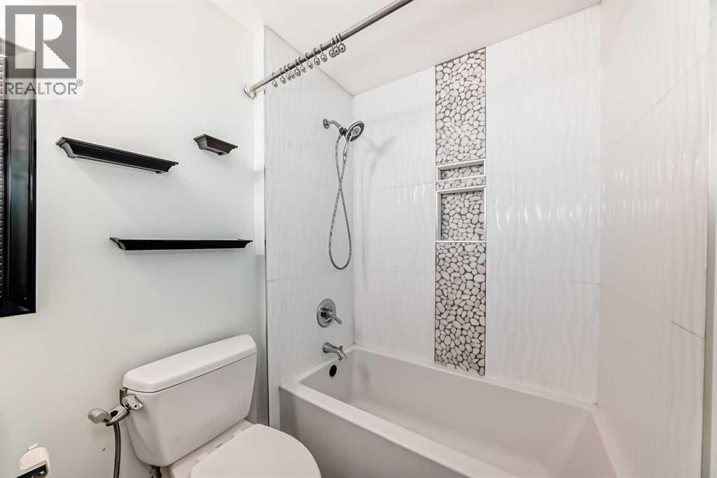 Photo 16 of 65 5520 1 Avenue Se, Calgary AB