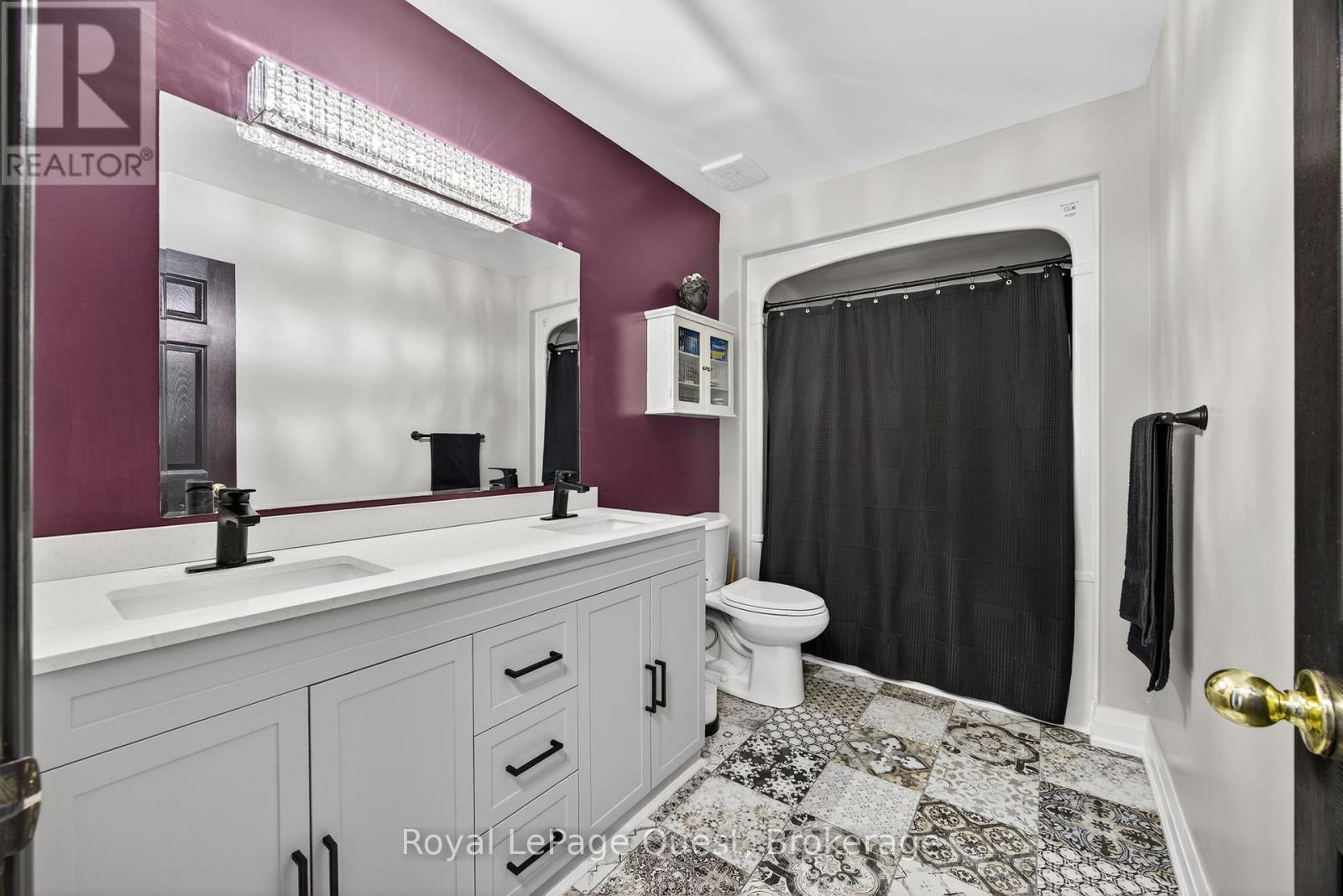 Photo 16 of 13 Graham Street, Springwater ON