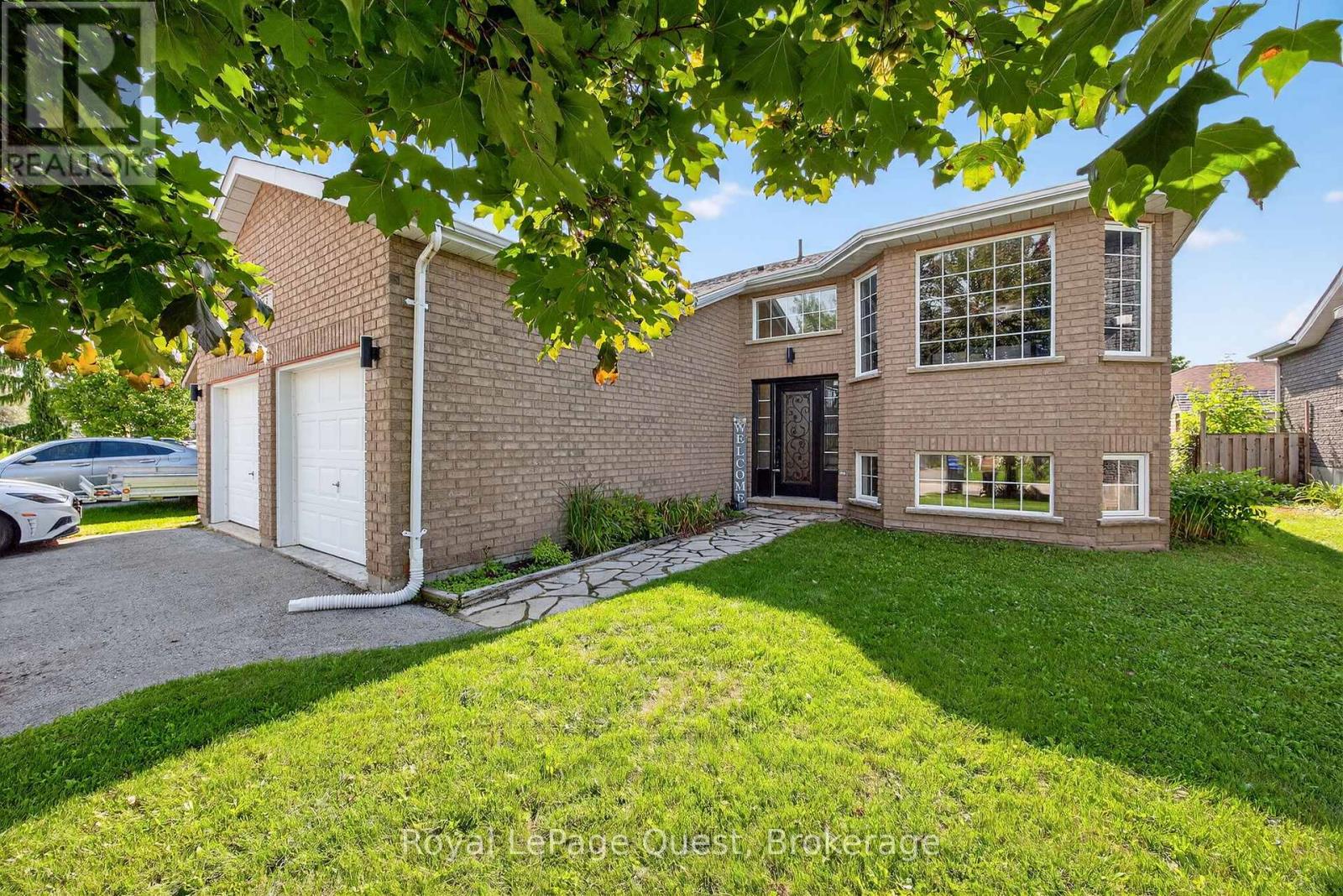 Photo 3 of 13 Graham Street, Springwater ON