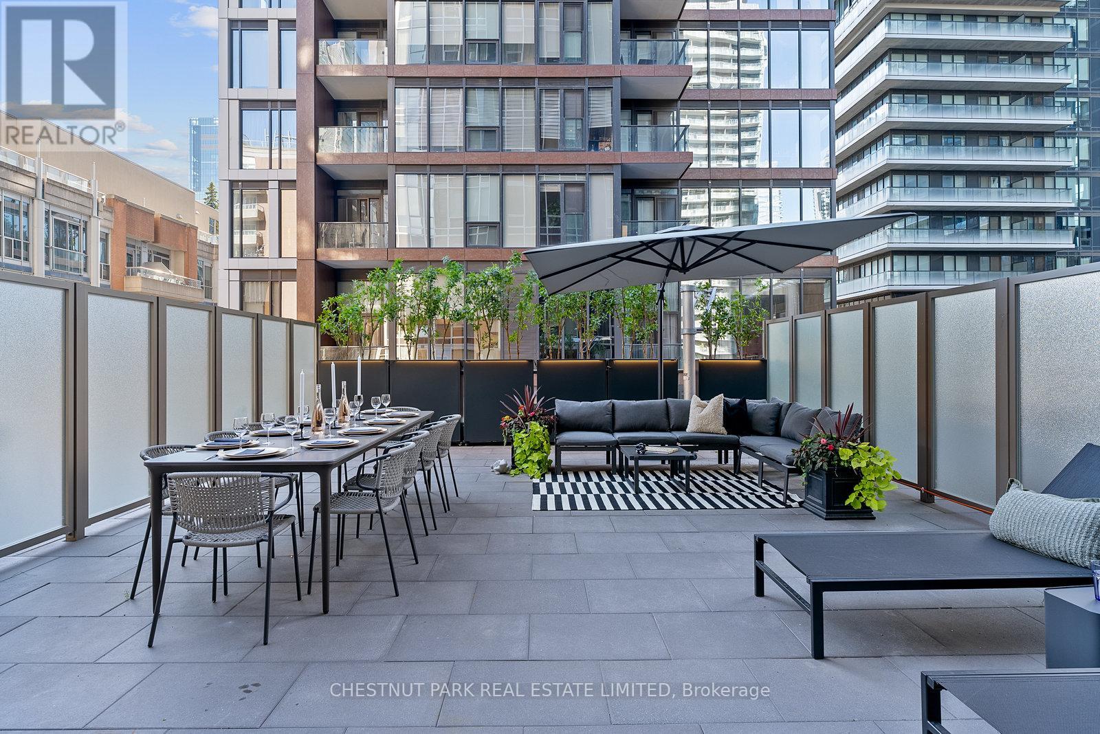Photo 25 of 610 15 Mercer Street, Toronto ON