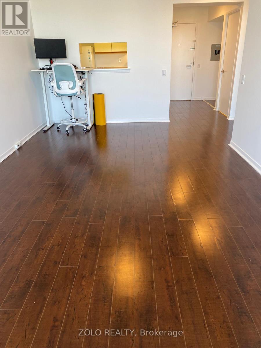 Photo 6 of 1107 21 Overlea Boulevard N, Toronto ON