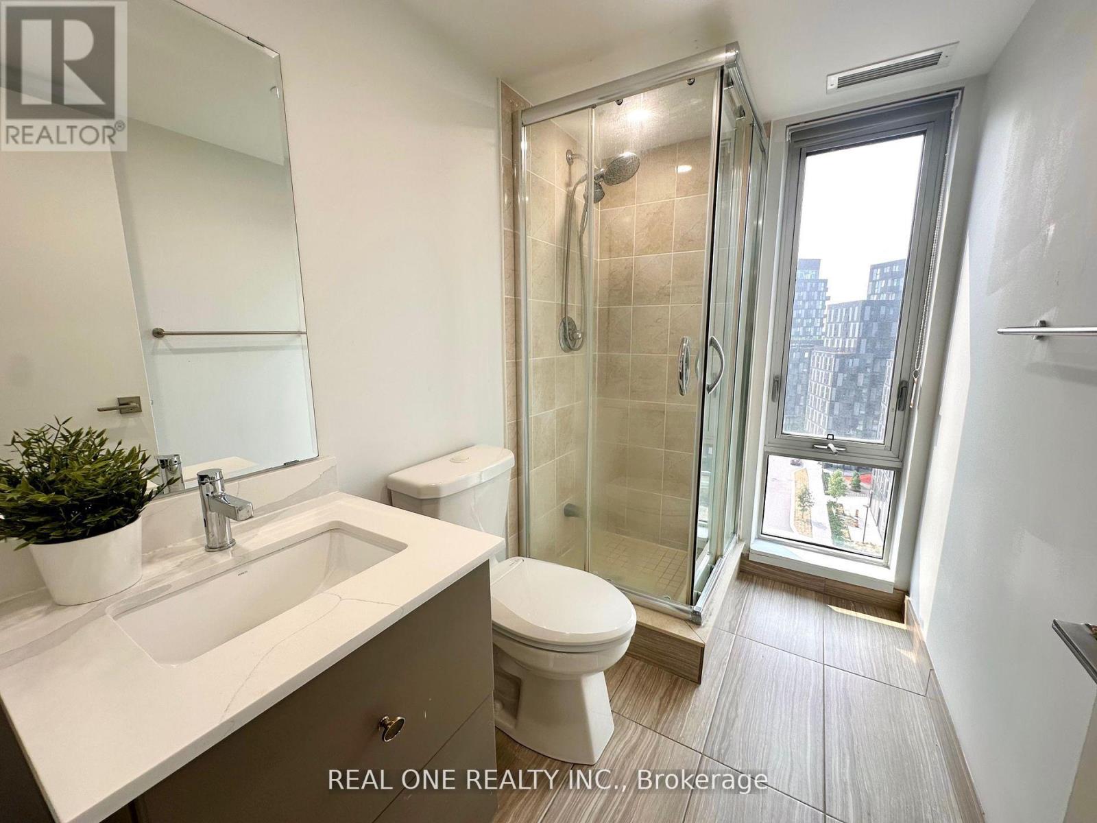 Photo 13 of W 904 565 Wilson Avenue, Toronto ON
