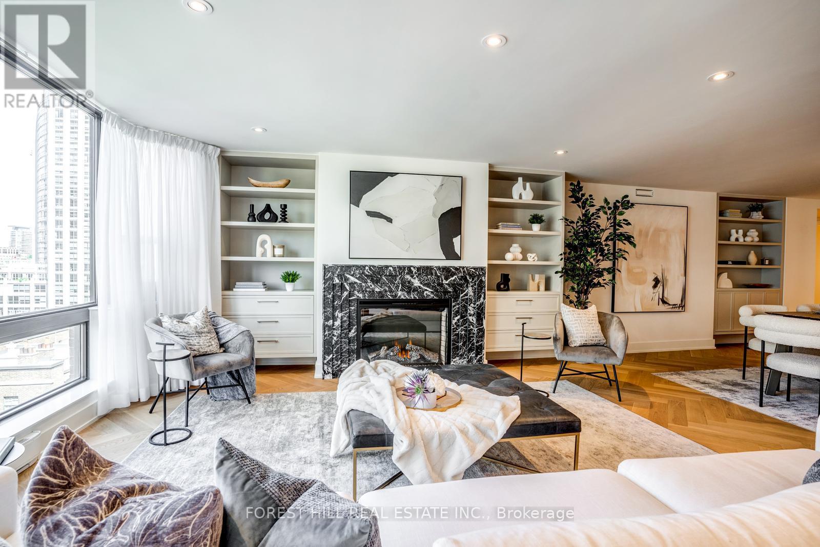 Photo 8 of 1105 1166 Bay Street, Toronto ON