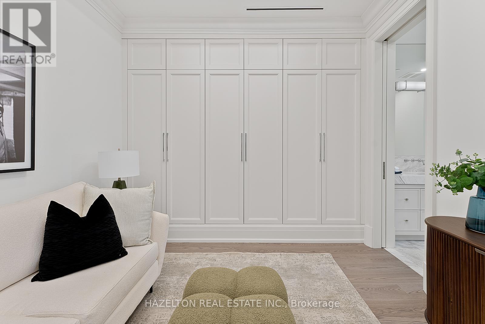 Photo 18 of 404 128 Hazelton Avenue, Toronto ON