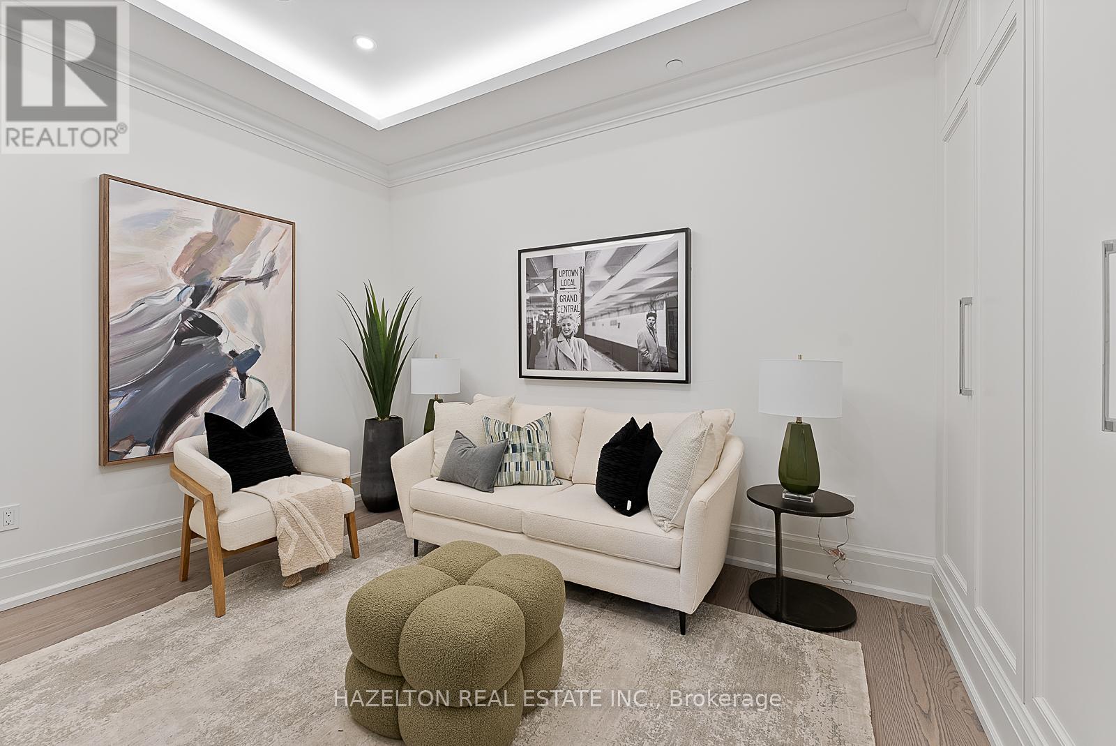 Photo 19 of 404 128 Hazelton Avenue, Toronto ON