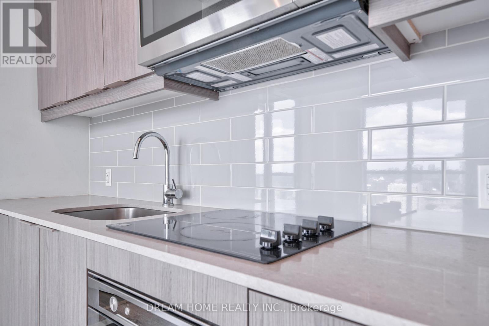 Photo 17 of 2208 32 Forest Manor Road, Toronto ON