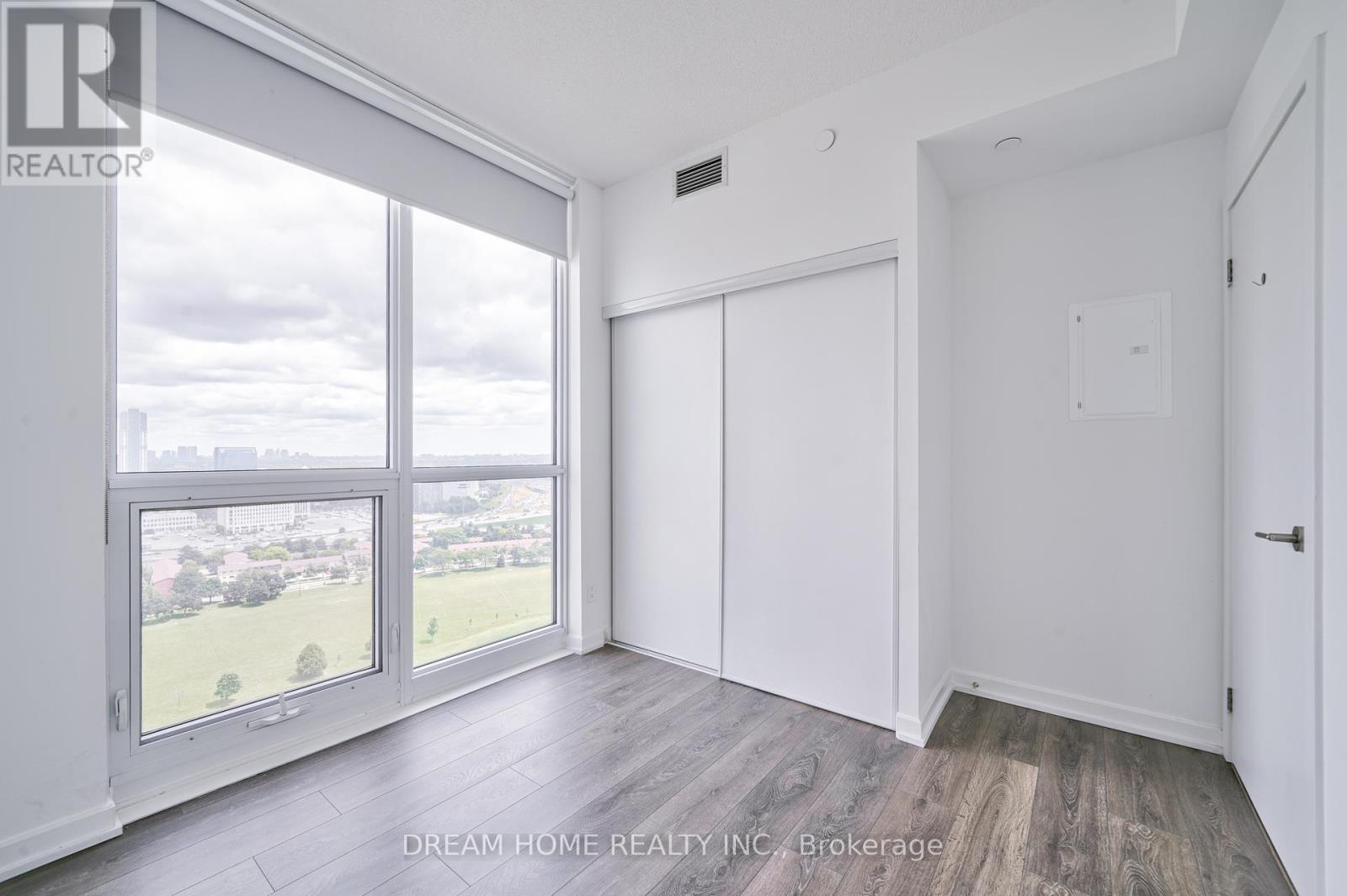 Photo 24 of 2208 32 Forest Manor Road, Toronto ON