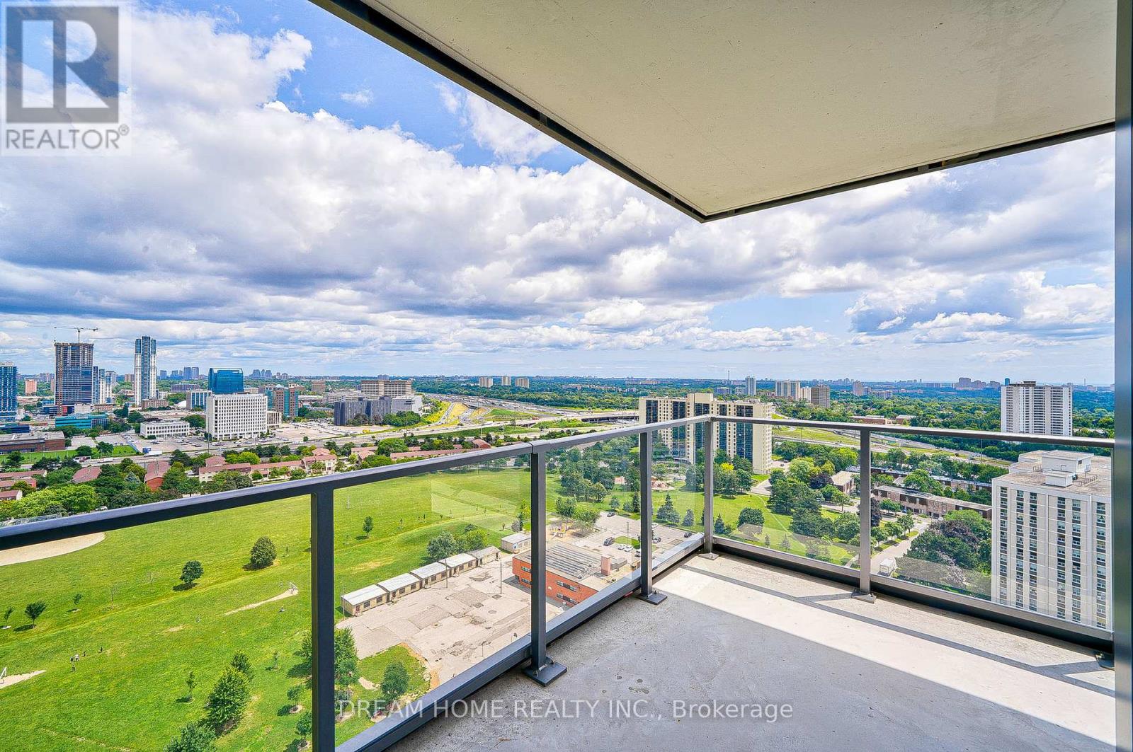 Photo 35 of 2208 32 Forest Manor Road, Toronto ON