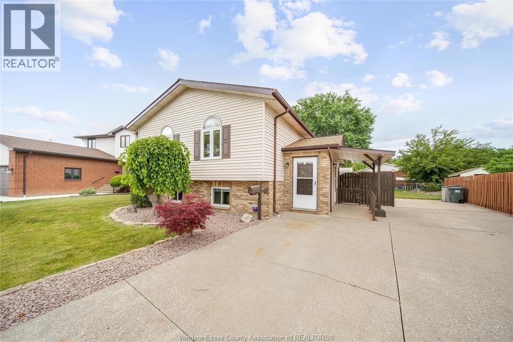 Photo 1 of 1130 Stanley Street, Windsor ON