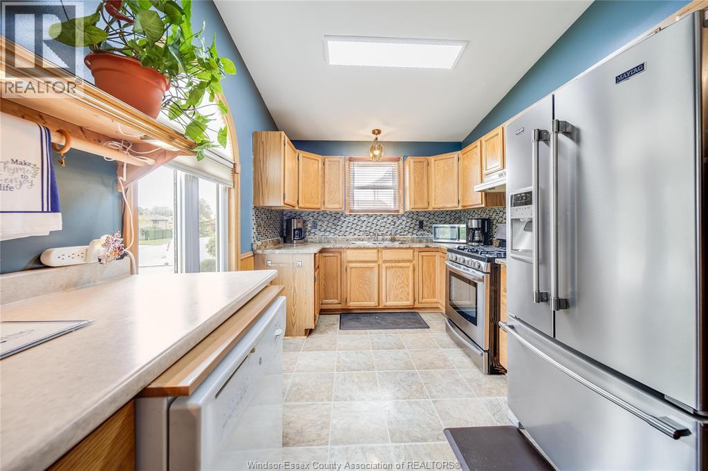 Photo 15 of 1130 Stanley Street, Windsor ON