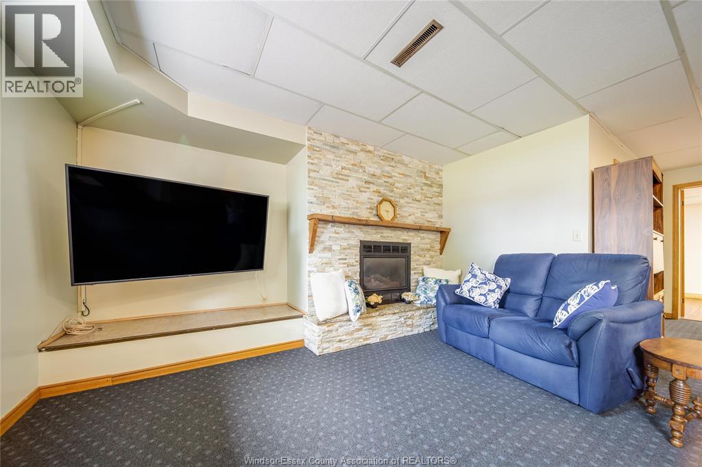 Photo 31 of 1130 Stanley Street, Windsor ON