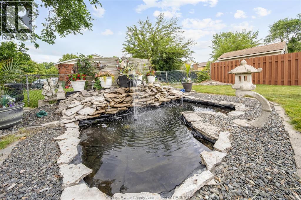 Photo 43 of 1130 Stanley Street, Windsor ON
