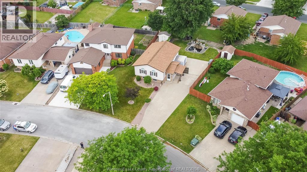 Photo 48 of 1130 Stanley Street, Windsor ON
