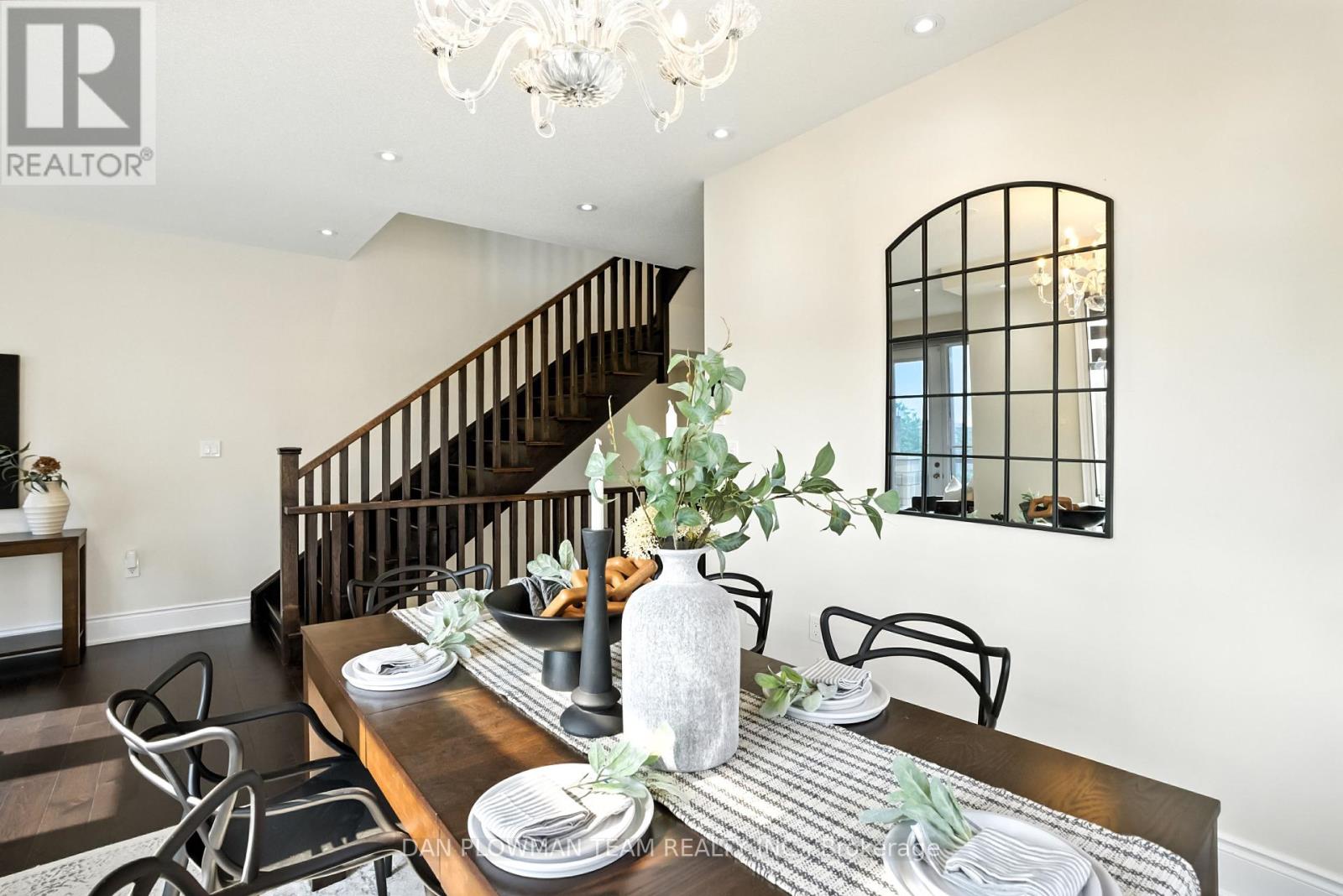 Photo 24 of 6703 Thickson Road N, Whitby ON