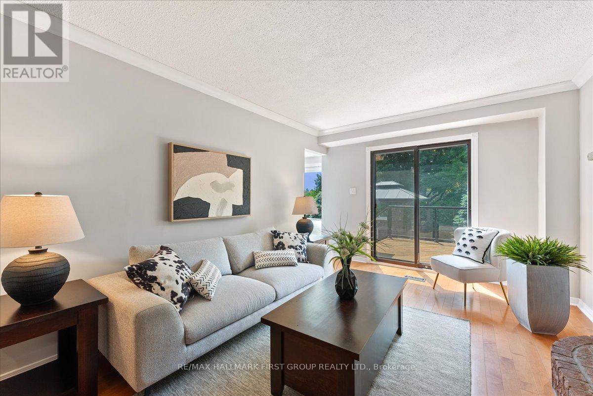 Photo 15 of 2098 Liverpool Road, Pickering ON