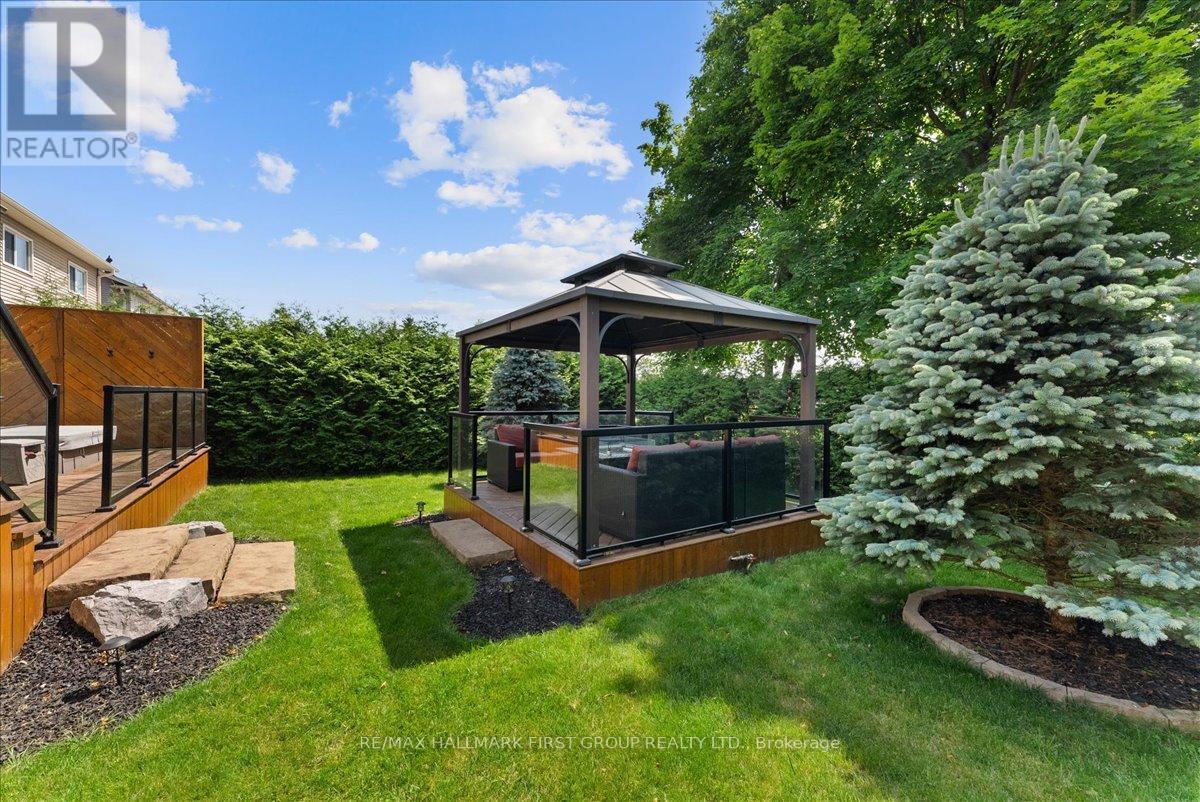 Photo 29 of 2098 Liverpool Road, Pickering ON