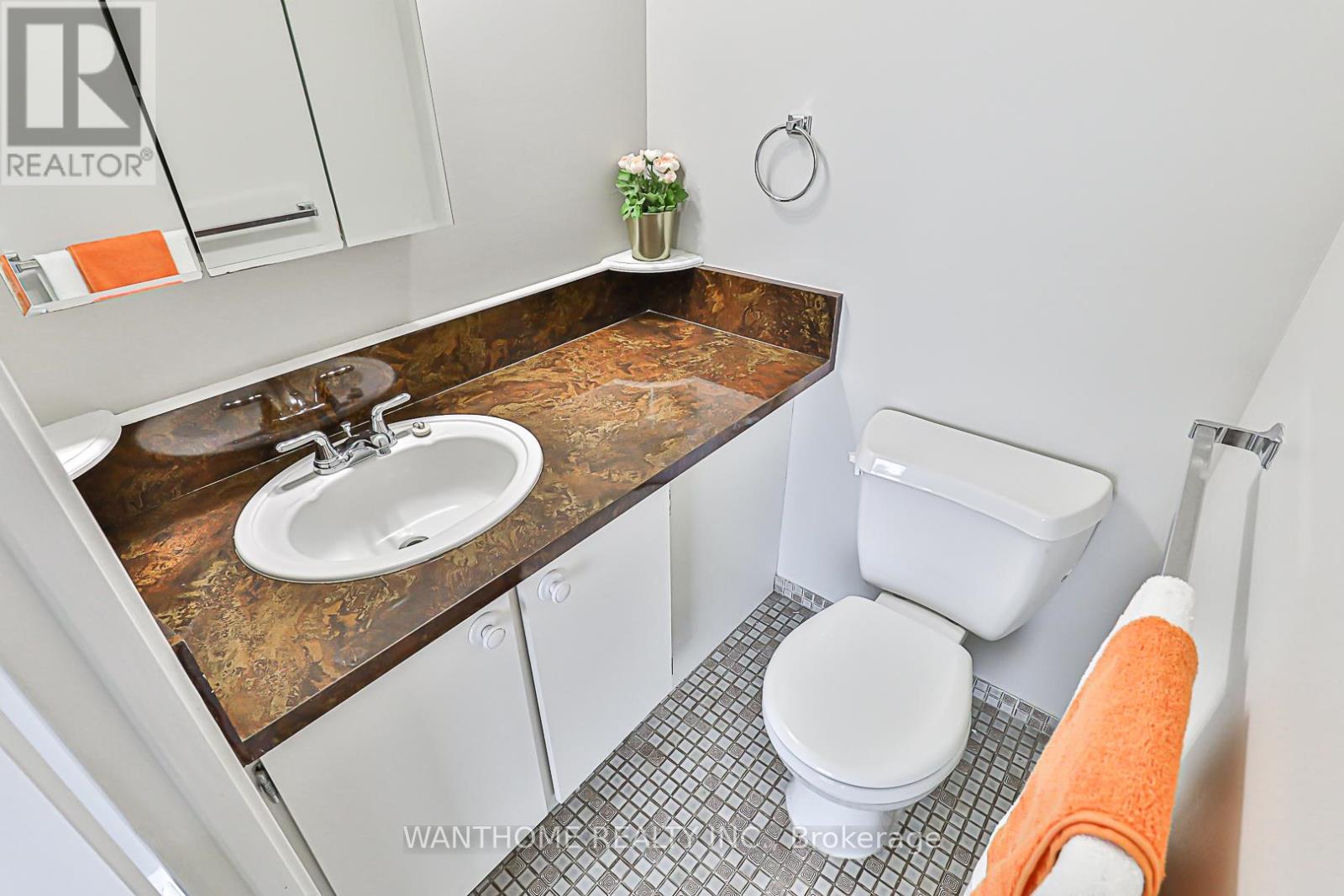 Photo 10 of 801 2365 Kennedy Road, Toronto ON