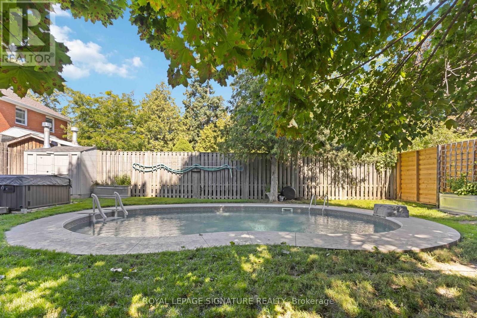 Photo 34 of 83 Harewood Avenue, Toronto ON