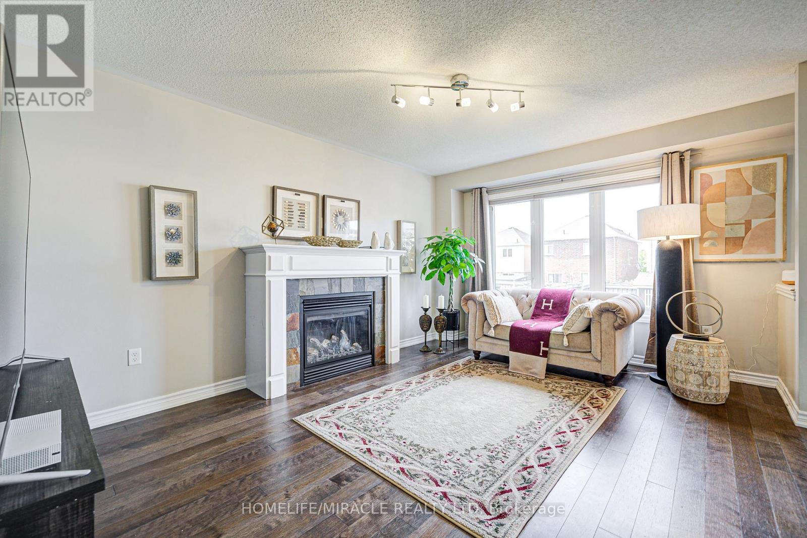 Photo 20 of 56 Hayman Street, Clarington ON