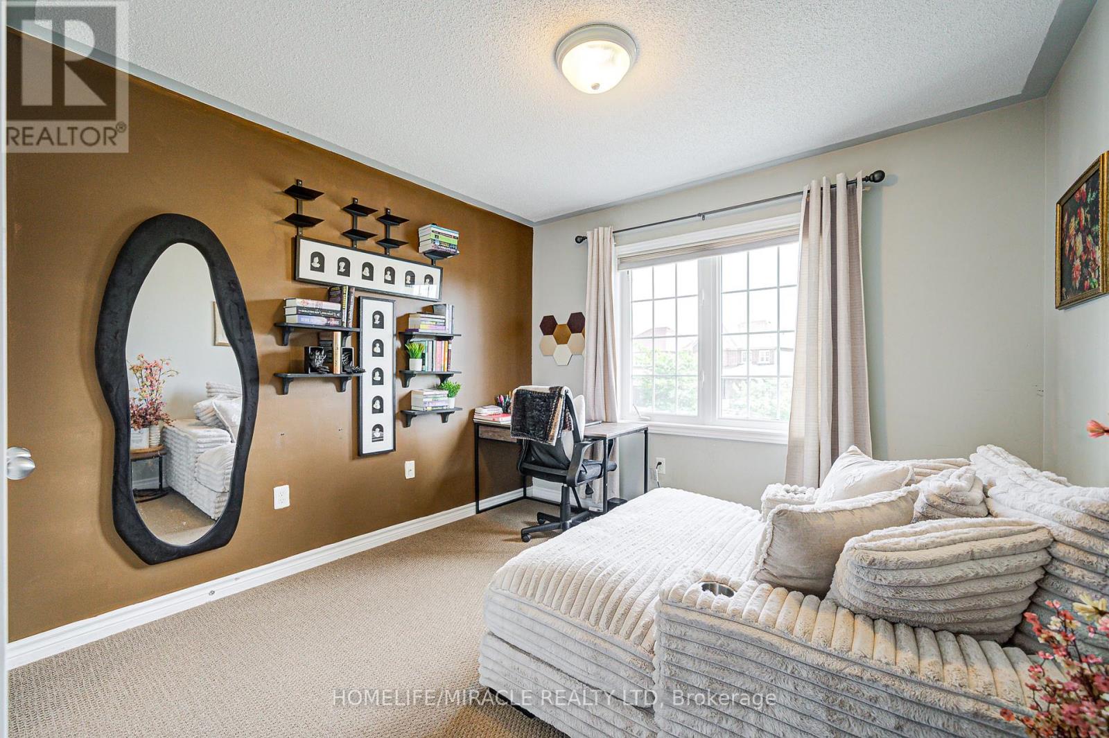 Photo 34 of 56 Hayman Street, Clarington ON