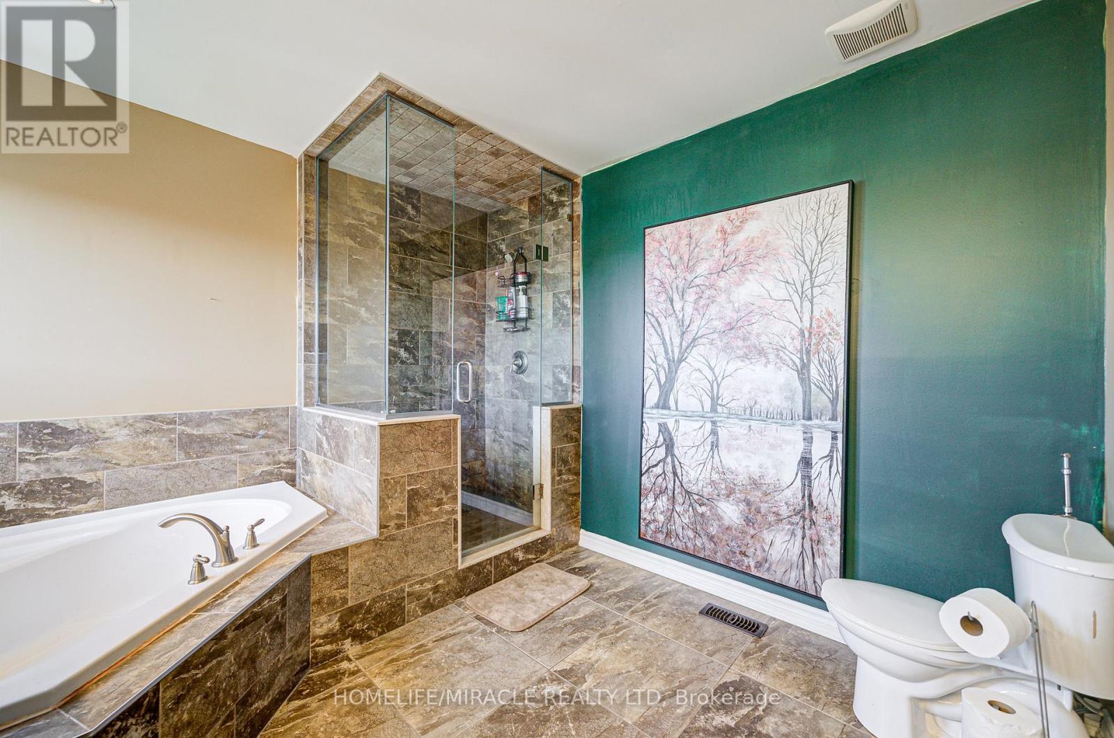 Photo 43 of 56 Hayman Street, Clarington ON