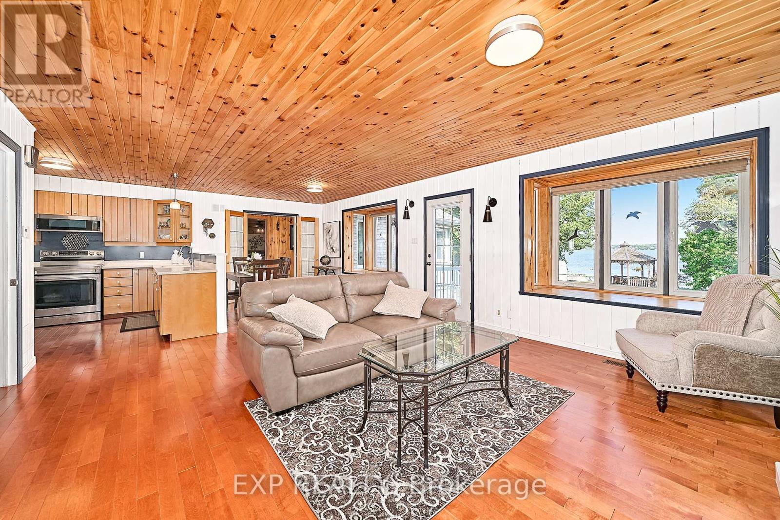 Photo 10 of 147 Aldred Drive, Scugog ON
