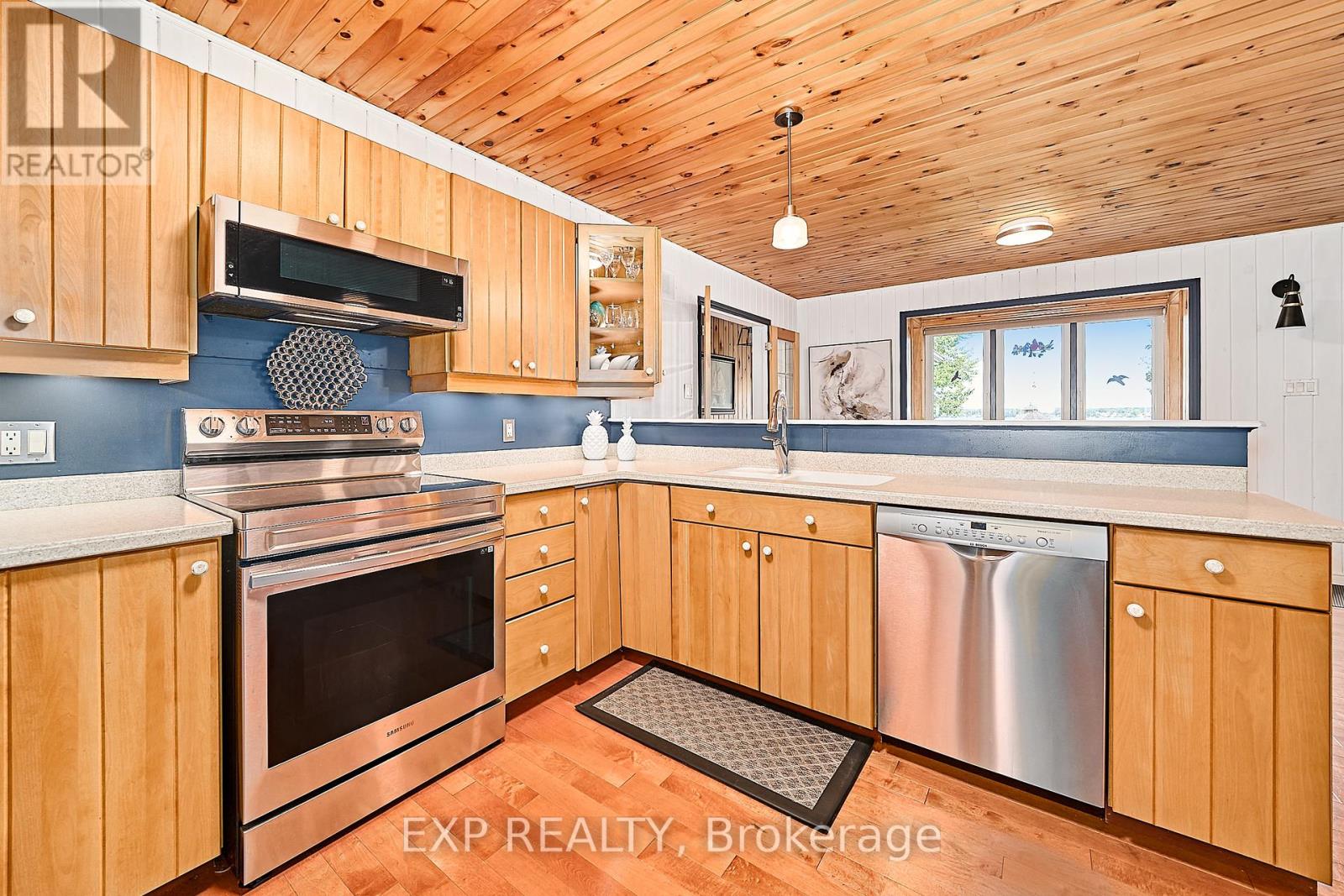Photo 19 of 147 Aldred Drive, Scugog ON