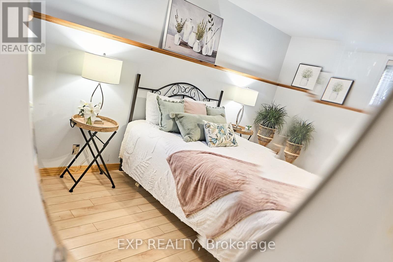 Photo 37 of 147 Aldred Drive, Scugog ON