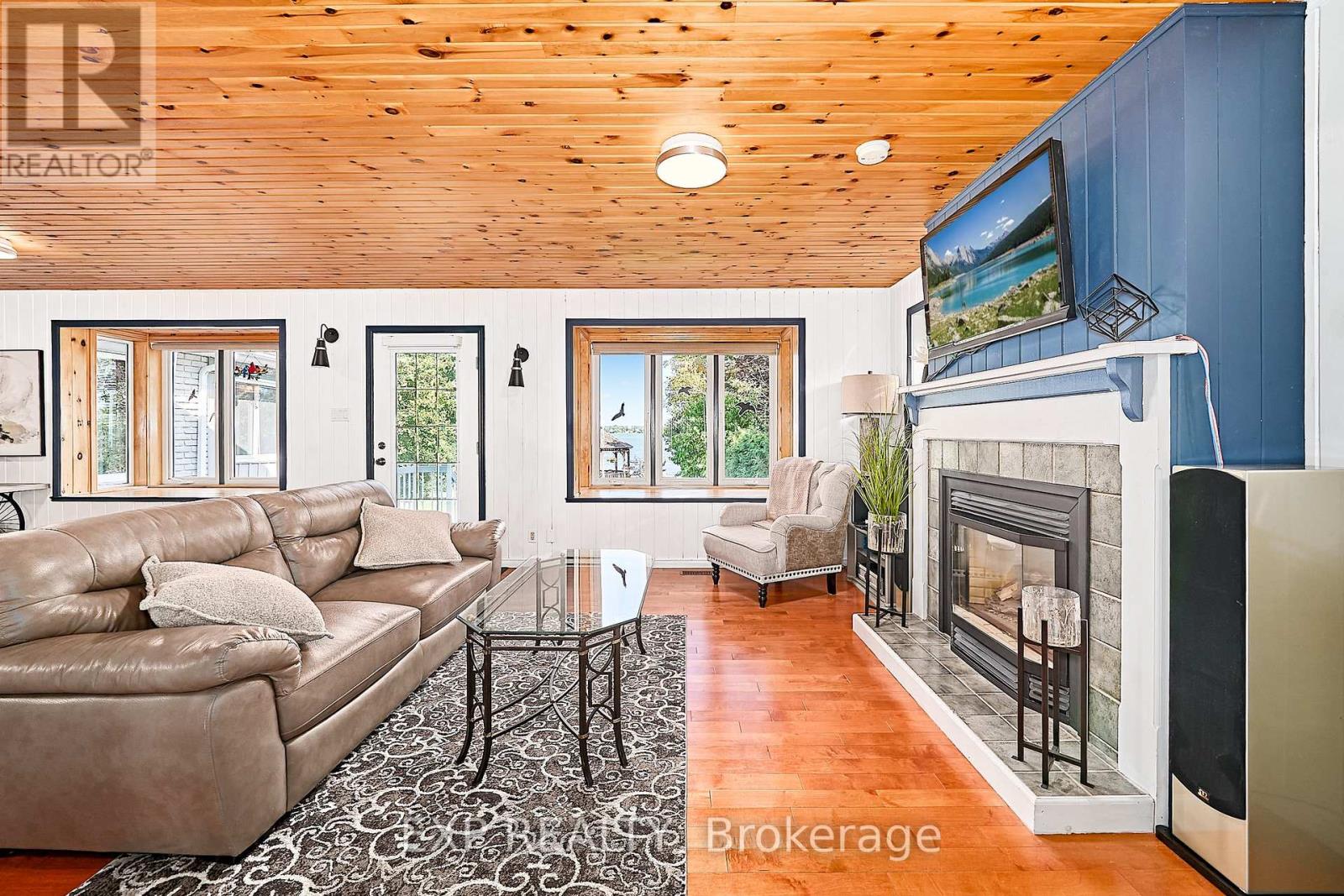 Photo 9 of 147 Aldred Drive, Scugog ON