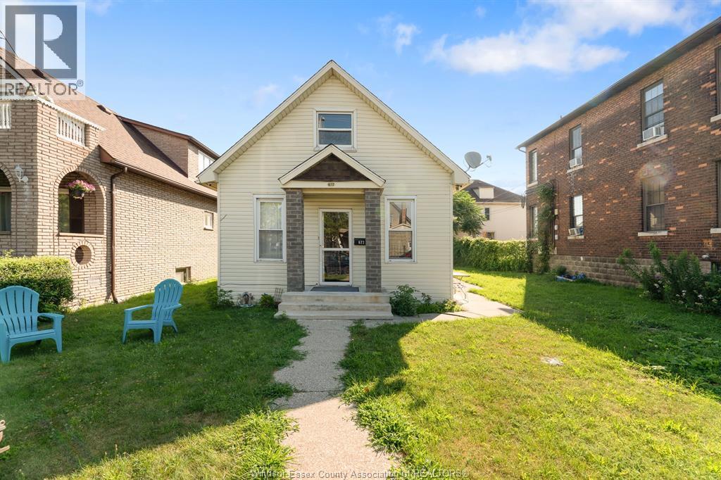 Photo 27 of 672 Langlois, Windsor ON