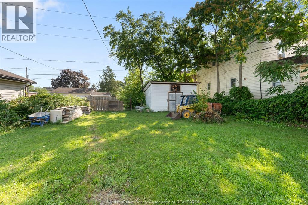 Photo 3 of 672 Langlois, Windsor ON