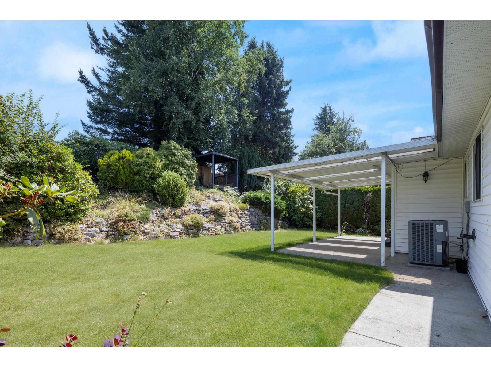 Photo 27 of 2138 Essex Drive, Abbotsford BC