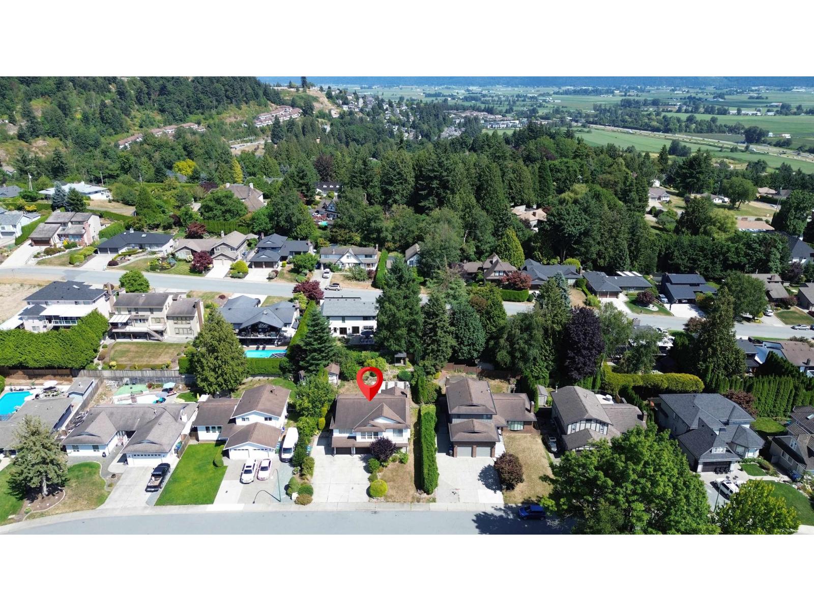 Photo 38 of 2138 Essex Drive, Abbotsford BC