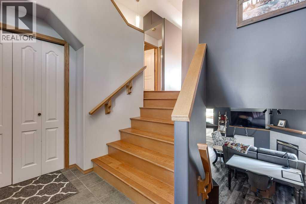 Photo 6 of 6215 58 Street, Rocky Mountain House AB