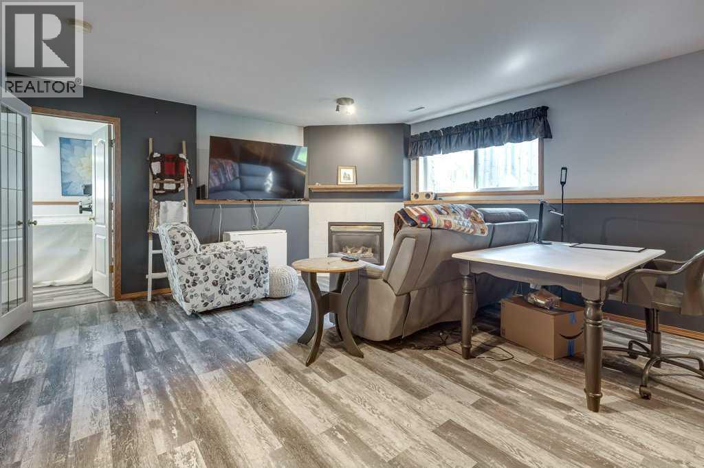 Photo 33 of 6215 58 Street, Rocky Mountain House AB