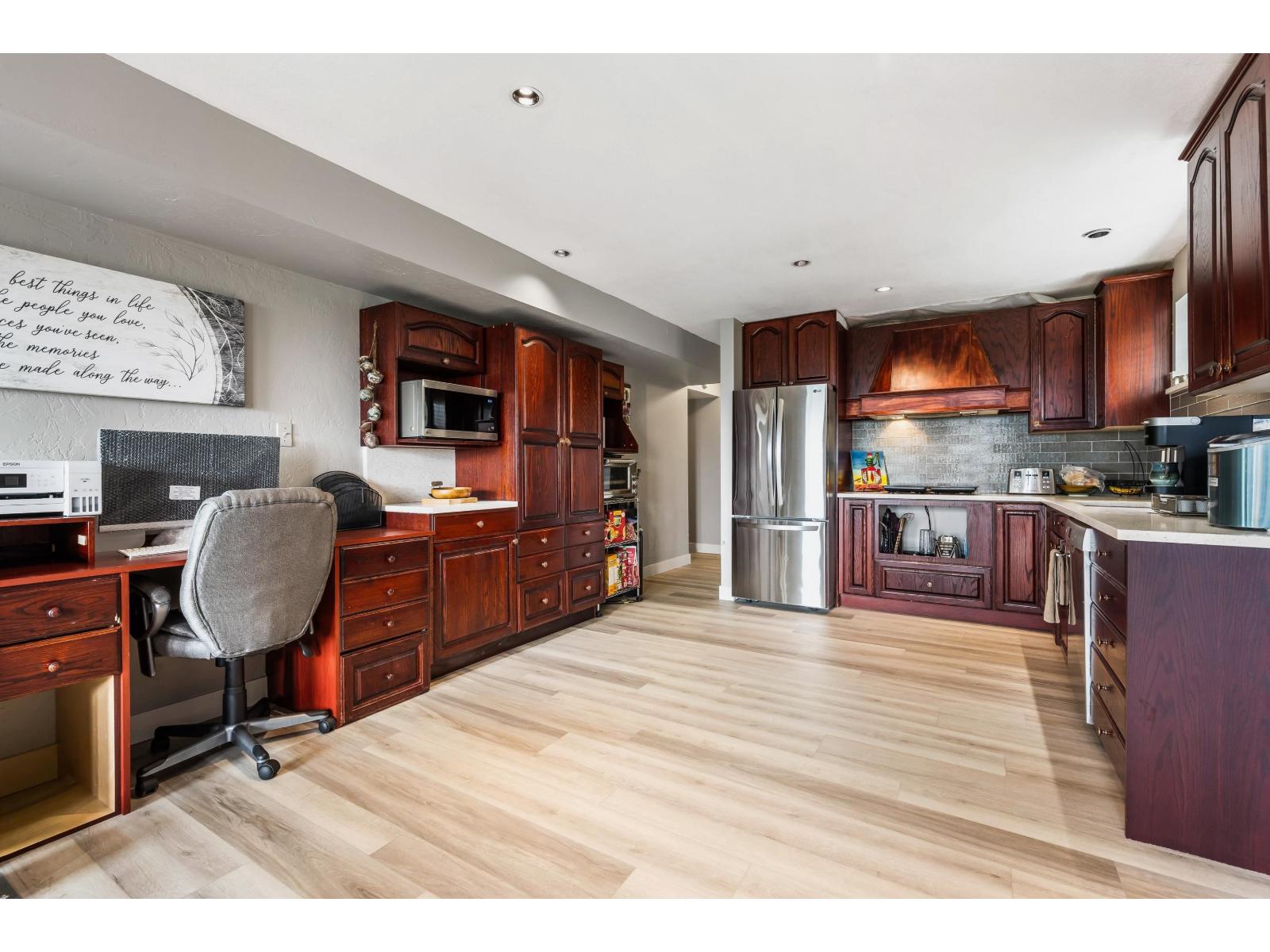 Photo 9 of 35329 Rockwell Drive, Abbotsford BC