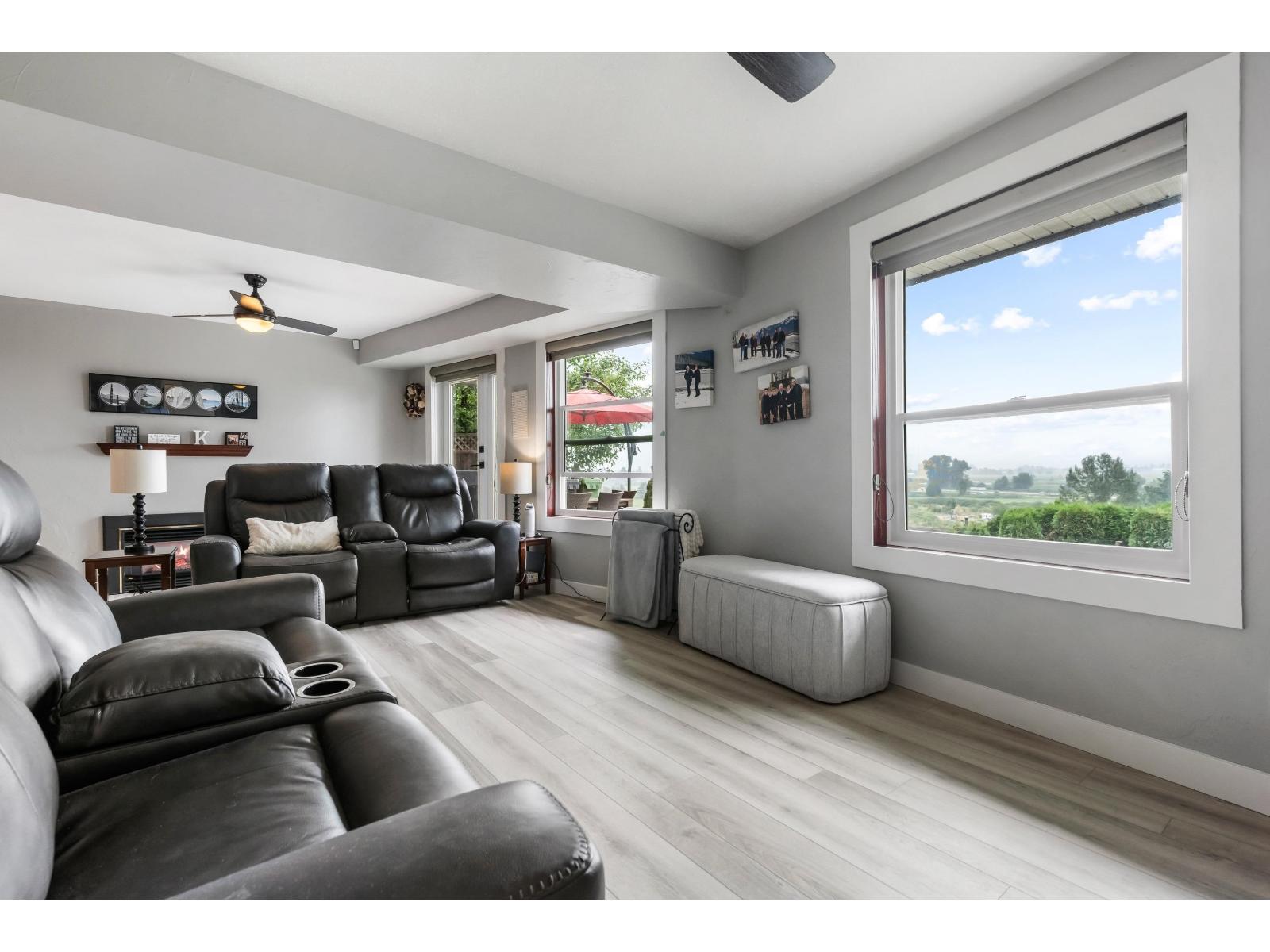 Photo 6 of 35329 Rockwell Drive, Abbotsford BC