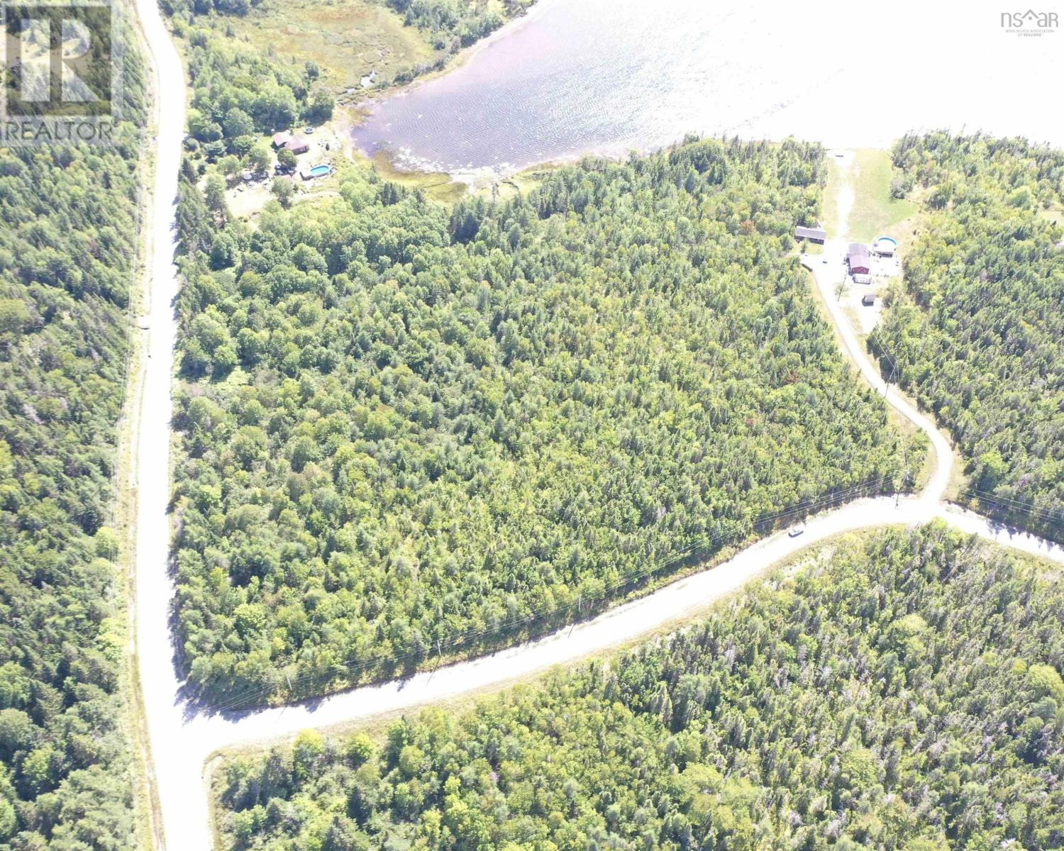 Property 6 of 17 of Blaze Road, The Banks of Loch Lomond