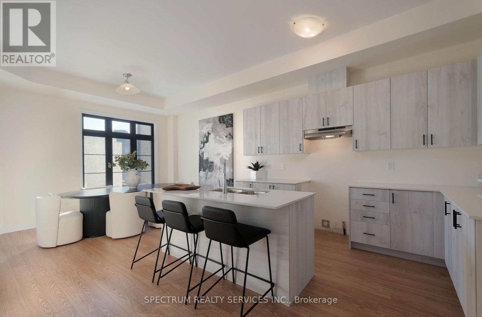 Photo 18 of 155 De La Roche Drive, Vaughan ON