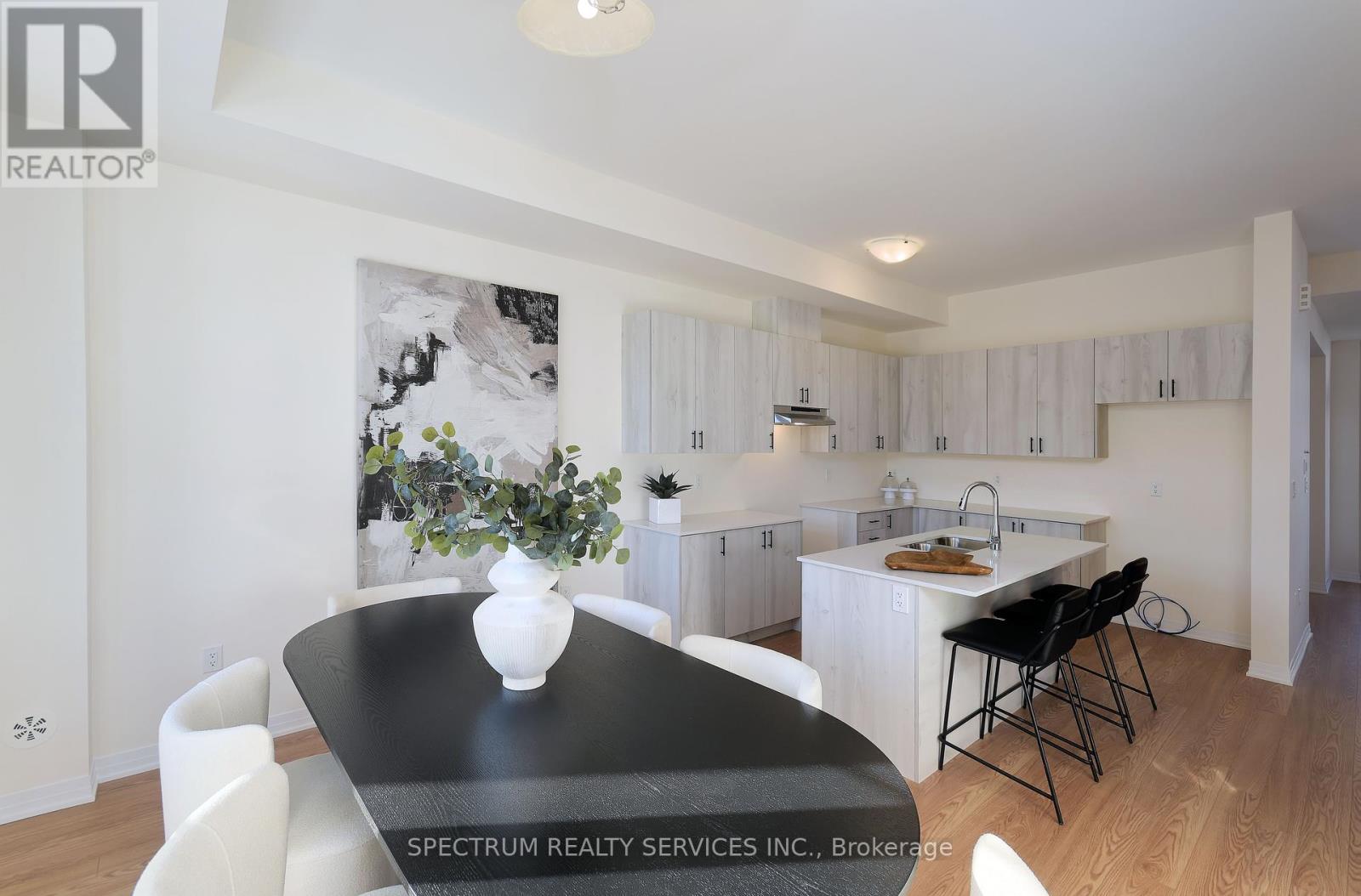 Photo 22 of 155 De La Roche Drive, Vaughan ON