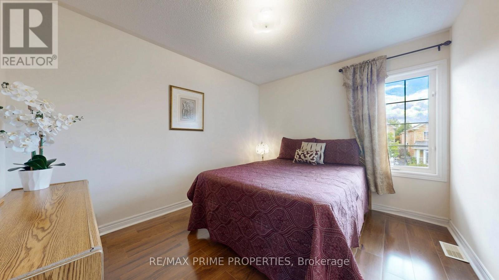Photo 29 of 49 Rembrandt Drive, Markham ON