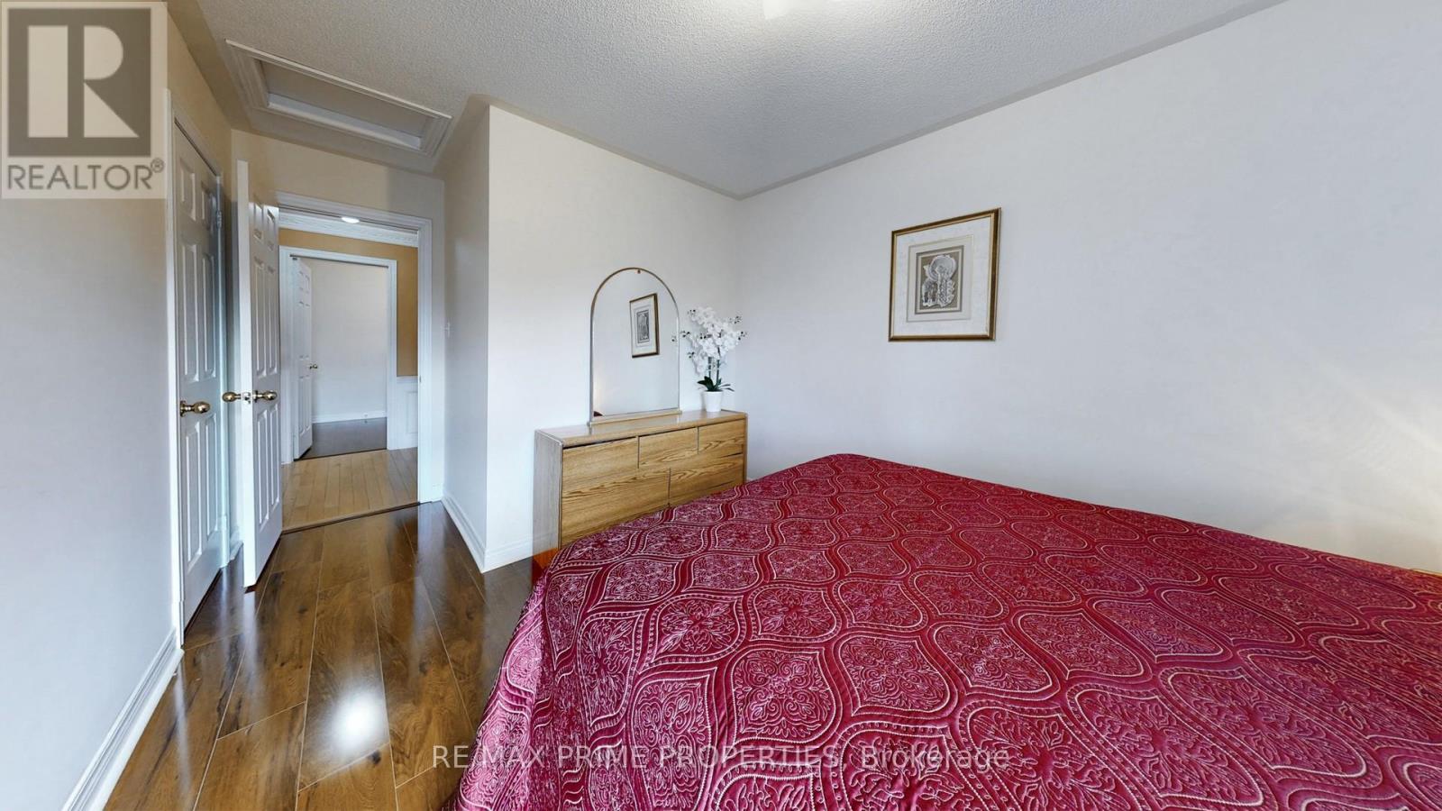 Photo 30 of 49 Rembrandt Drive, Markham ON